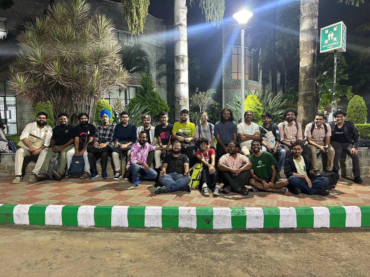 Indian contributors from various FOSS projects like Inkscape, OpenStreetMap India, Debian India, ILUG-D (India Linux Users’ Group Delhi), ILUG-B, (India Linux Users’ Group Bengaluru), etc.